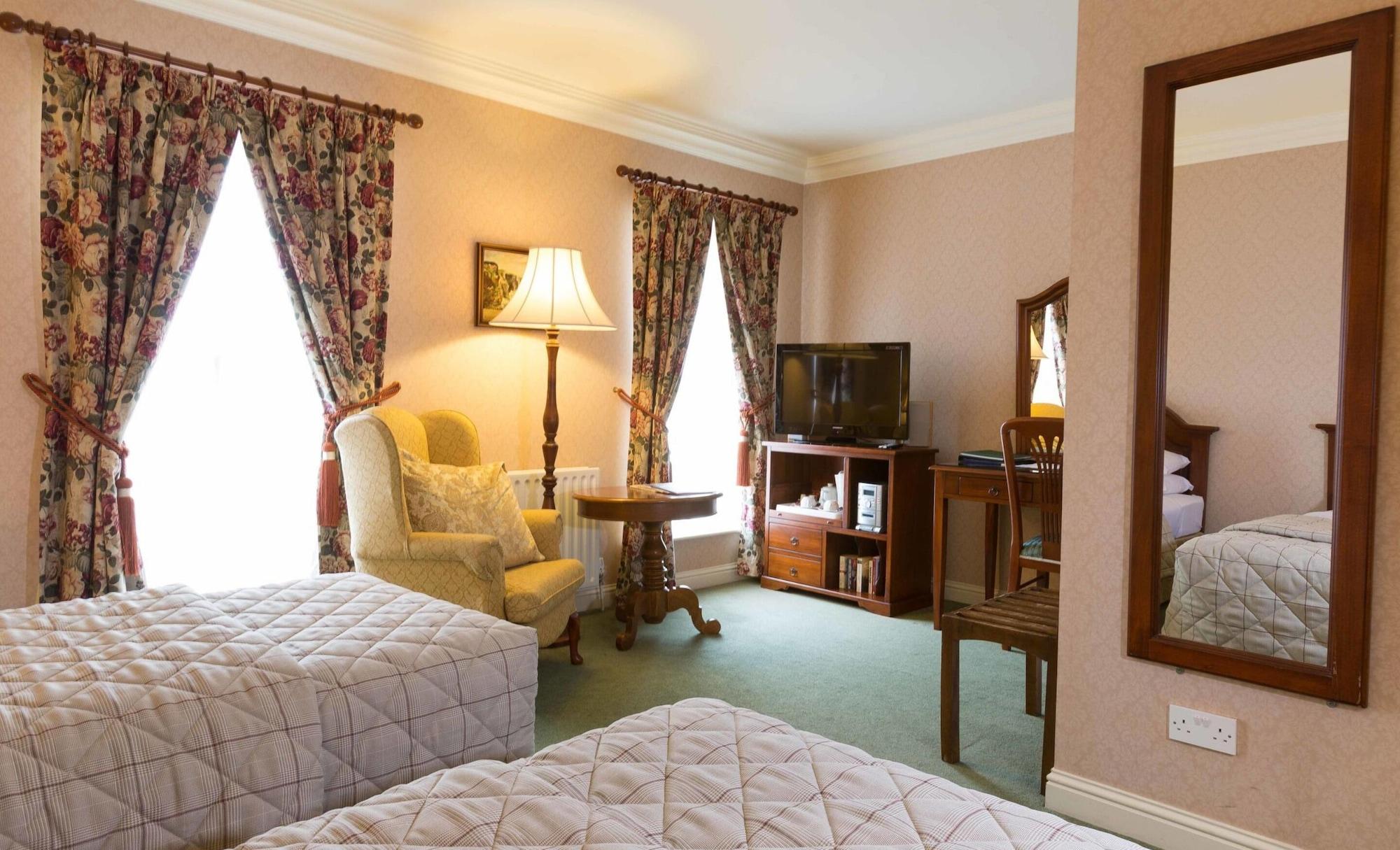 Sheedy'S Boutique Hotel Lisdoonvarna Buitenkant foto