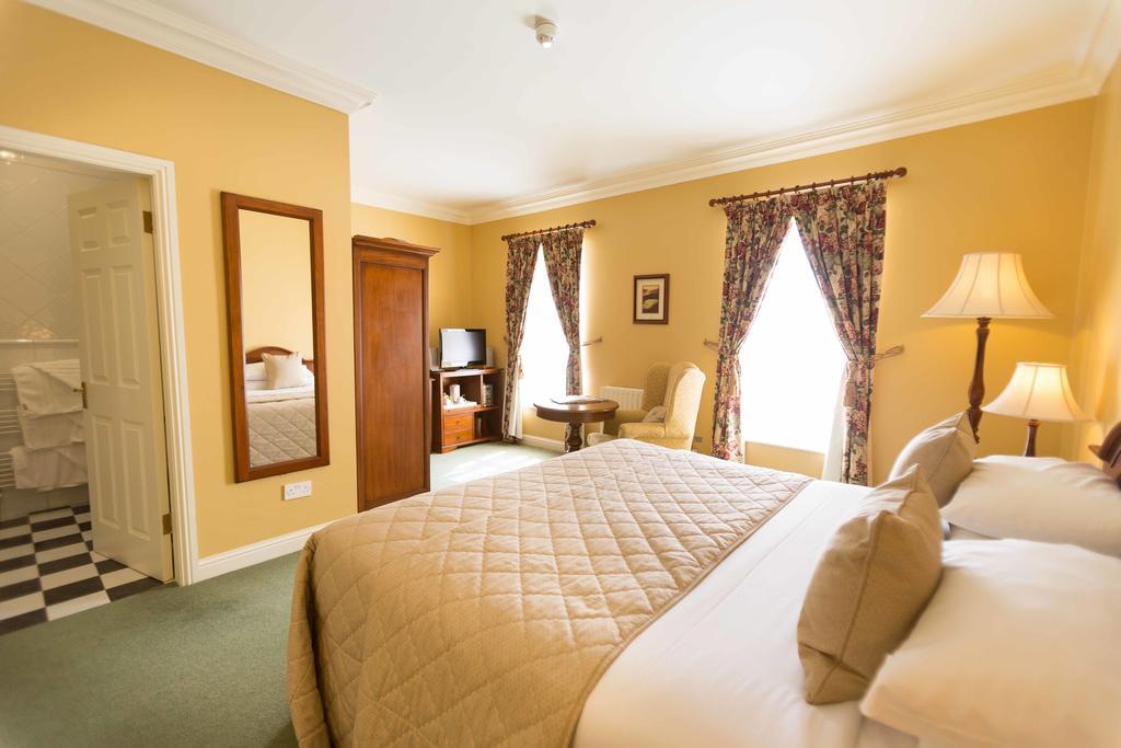 Sheedy'S Boutique Hotel Lisdoonvarna Buitenkant foto